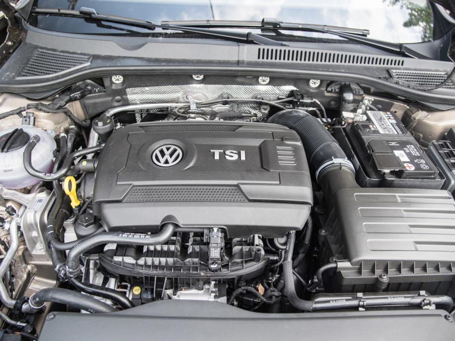 Моторный отсек Volkswagen Passat L 2018 года  (CN) (фото 20 из 24)